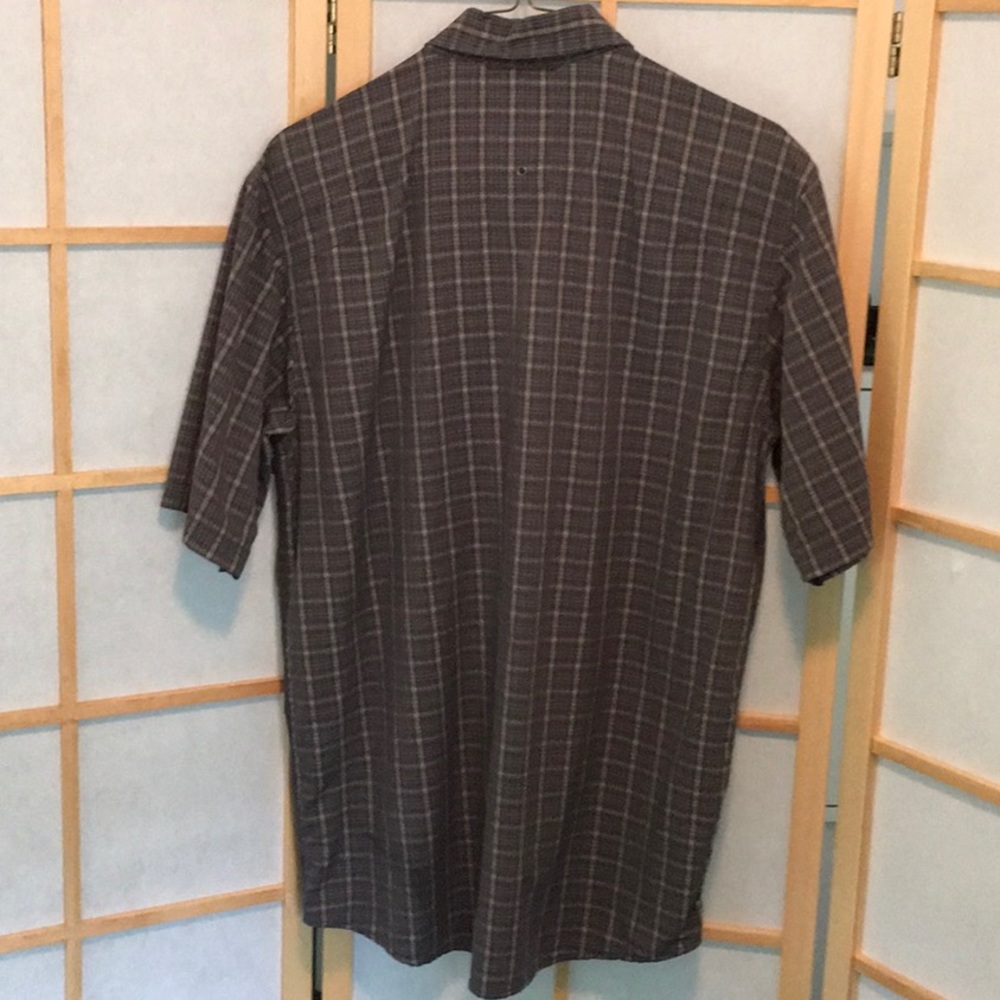 REI shortsleeved travel no-wrinkle shirt gray/blue - Picture 3 of 8